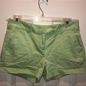 Lime green vineyard vines shorts